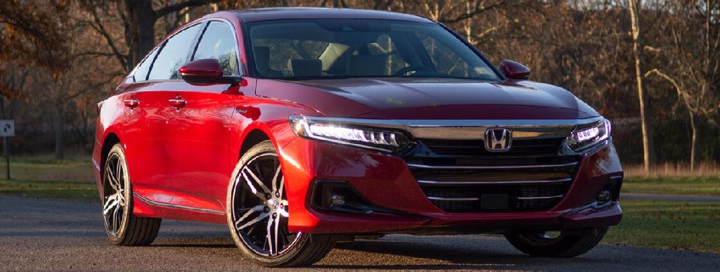 2021 Honda Accord Hybrid Available at Royal Honda