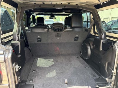 2020 Jeep Wrangler Unlimited Sahara High Altitude