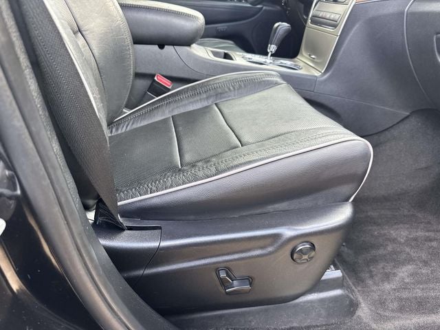 2012 Jeep Grand Cherokee Overland