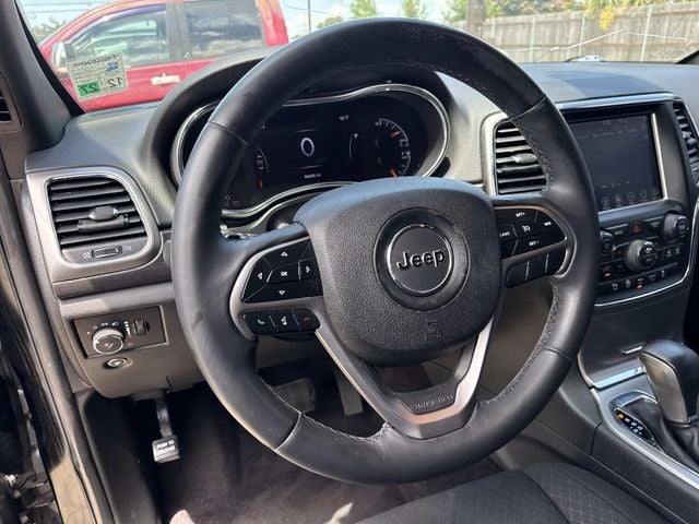 2018 Jeep Grand Cherokee Laredo E