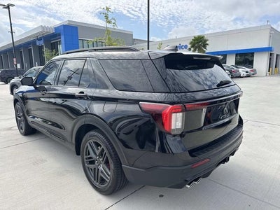 2025 Ford Explorer ST
