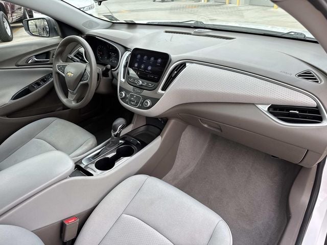 2022 Chevrolet Malibu LS 1LS