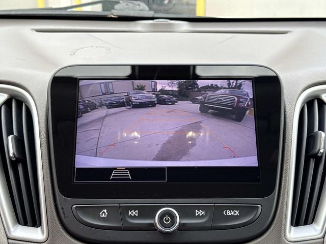 2022 Chevrolet Malibu LS 1LS