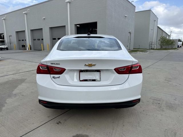 2022 Chevrolet Malibu LS 1LS