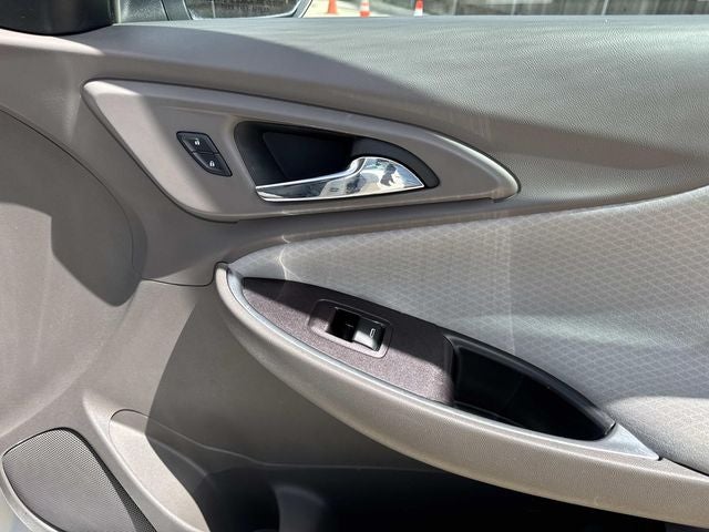 2017 Chevrolet Malibu LT 1LT