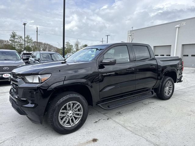 2024 Chevrolet Colorado LT