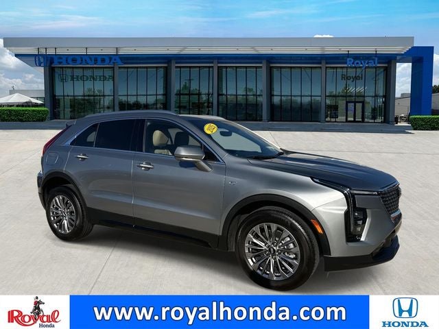 2025 Cadillac XT4 Premium Luxury