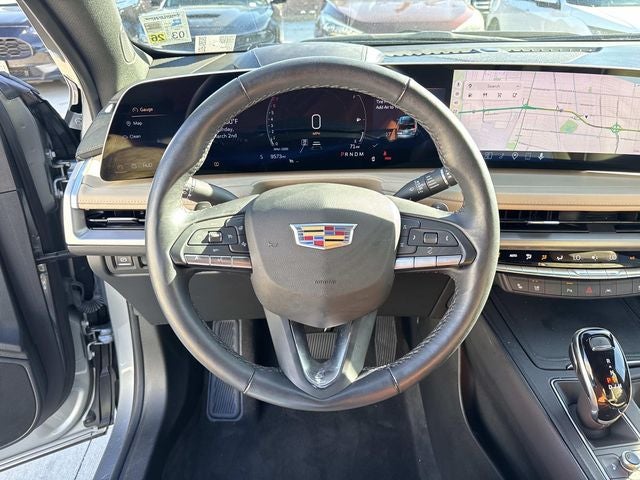 2025 Cadillac XT4 Premium Luxury