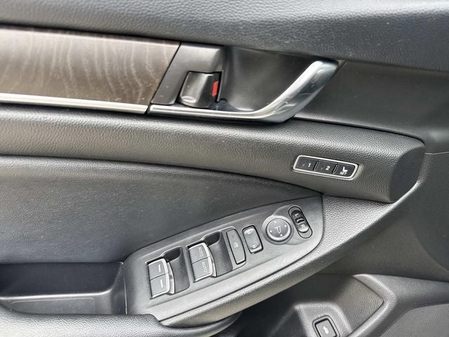 2020 Honda Accord Hybrid Touring