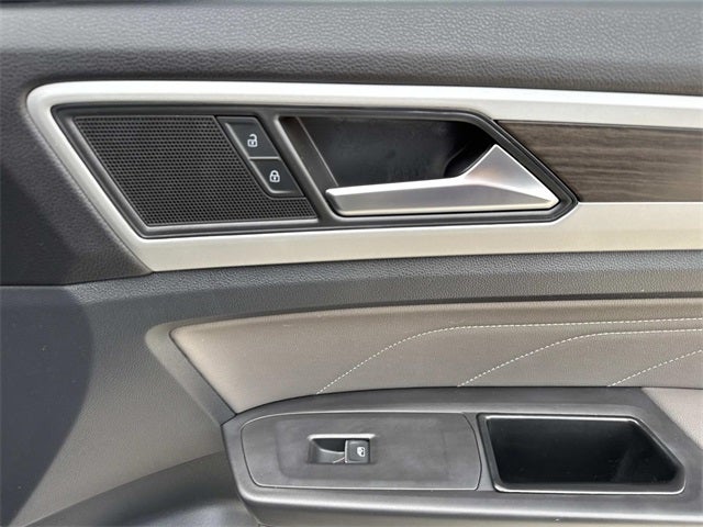 2023 Volkswagen Atlas 2.0T SE