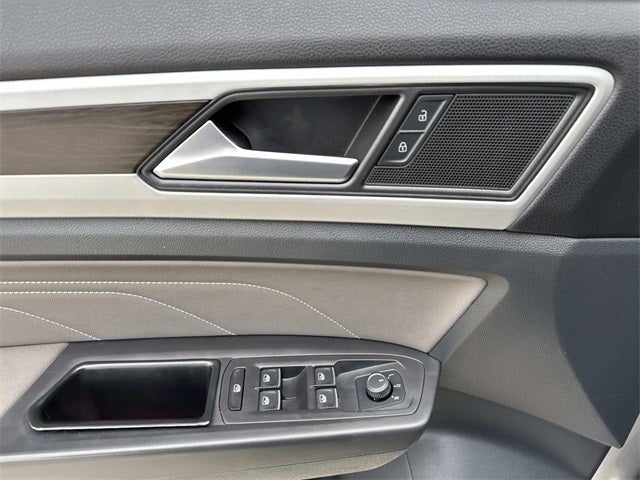 2023 Volkswagen Atlas 2.0T SE