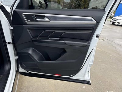 2020 Volkswagen Atlas Cross Sport 3.6L V6 SEL Premium R-Line 4Motion