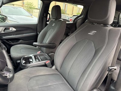 2018 Chrysler Pacifica Touring Plus