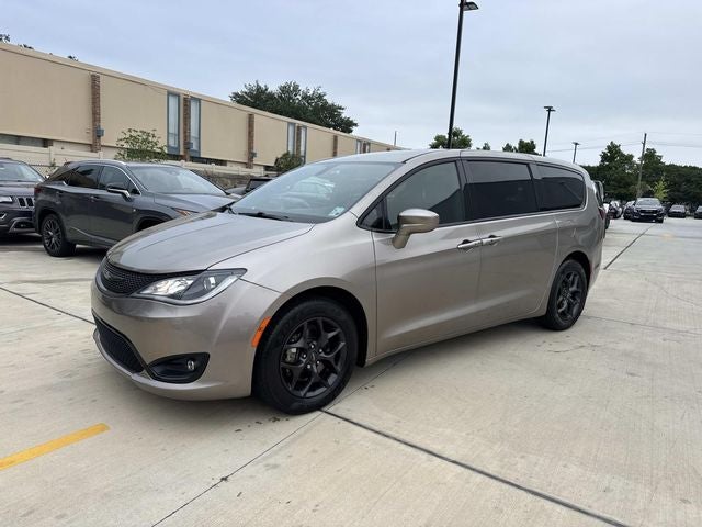 2018 Chrysler Pacifica Touring Plus