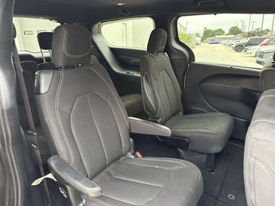2018 Chrysler Pacifica Touring Plus