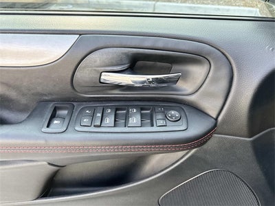 2016 Dodge Grand Caravan R/T