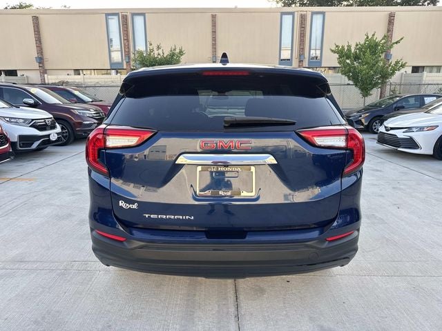 2022 GMC Terrain SLE