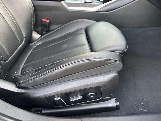 2024 BMW 3 Series 330i