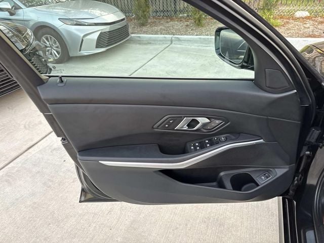 2024 BMW 3 Series 330i