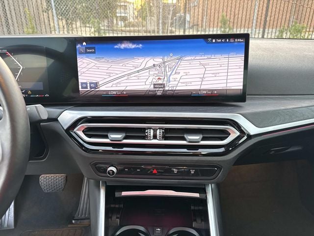 2024 BMW 3 Series 330i - Photo 24