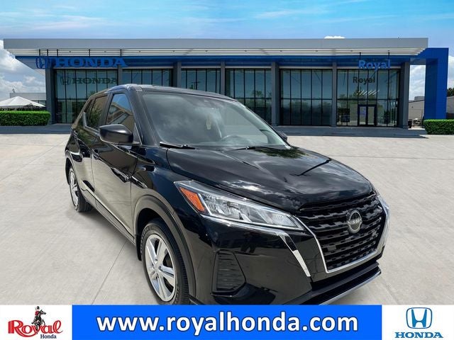 2023 Nissan Kicks S