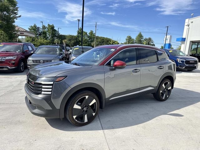 2025 Nissan Kicks SR