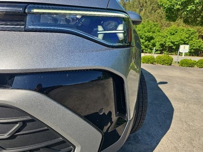 2025 Volkswagen Taos 1.5T SE