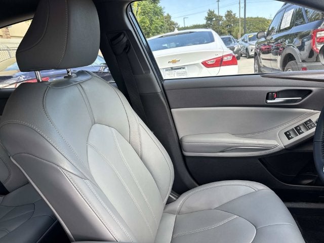 2020 Toyota Avalon XLE