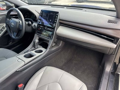 2020 Toyota Avalon XLE