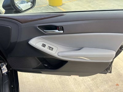 2020 Toyota Avalon XLE