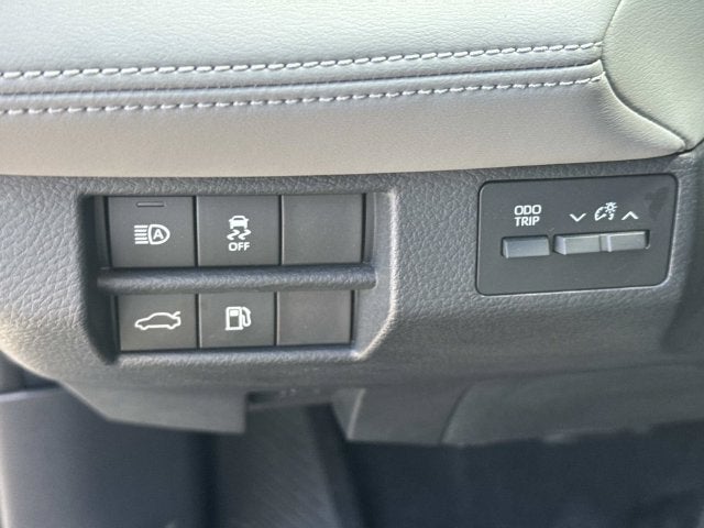 2020 Toyota Avalon XLE