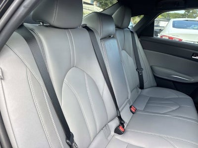 2020 Toyota Avalon XLE