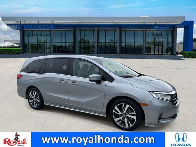 2022 Honda Odyssey Touring's photo