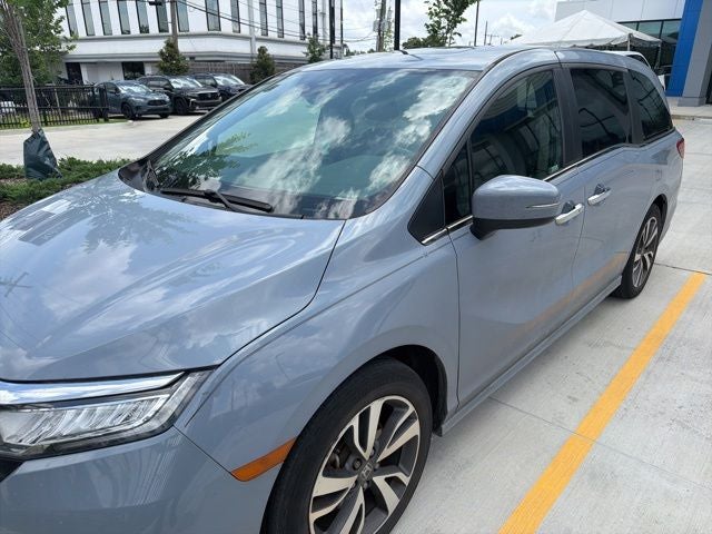 2024 Honda Odyssey Touring's photo
