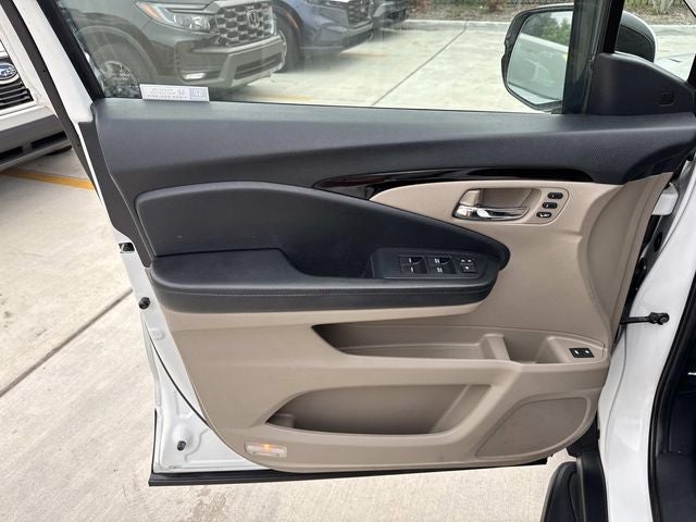 2020 Honda Pilot Elite
