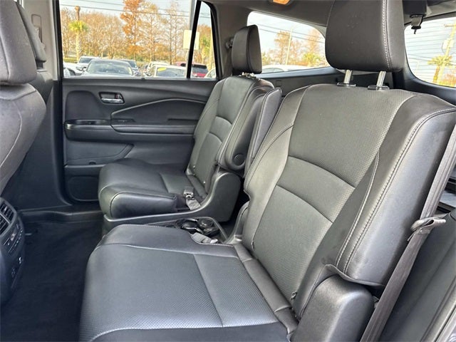 2022 Honda Pilot Elite