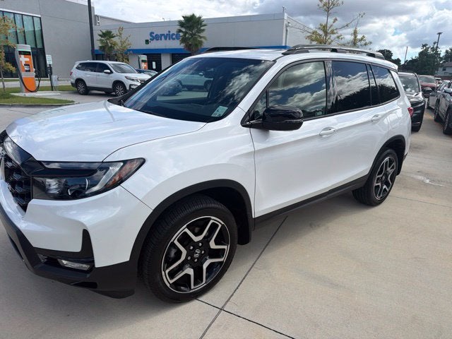 2023 Honda Passport Elite