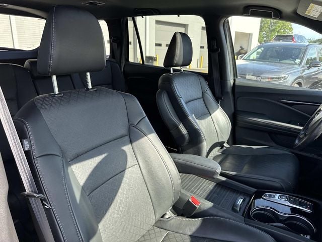 2023 Honda Passport Elite