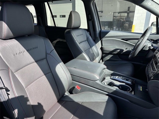 2025 Honda Passport Black Edition