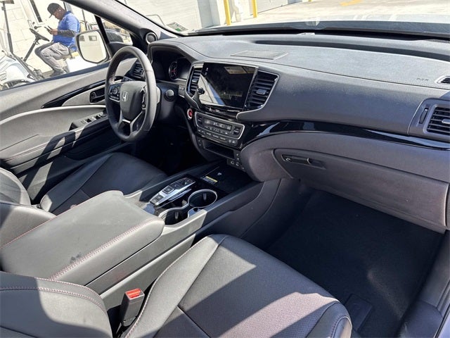 2025 Honda Passport Black Edition