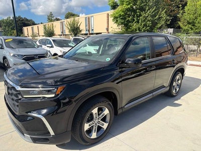 2023 Honda Pilot EX-L 8 Passenger