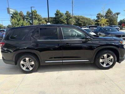 2023 Honda Pilot EX-L 8 Passenger