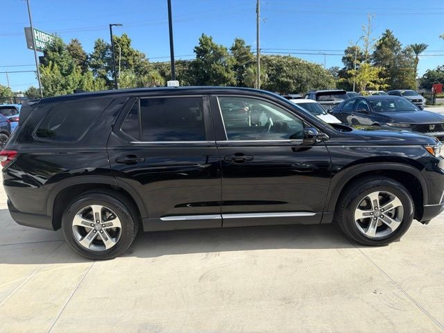 2023 Honda Pilot EX-L 8 Passenger