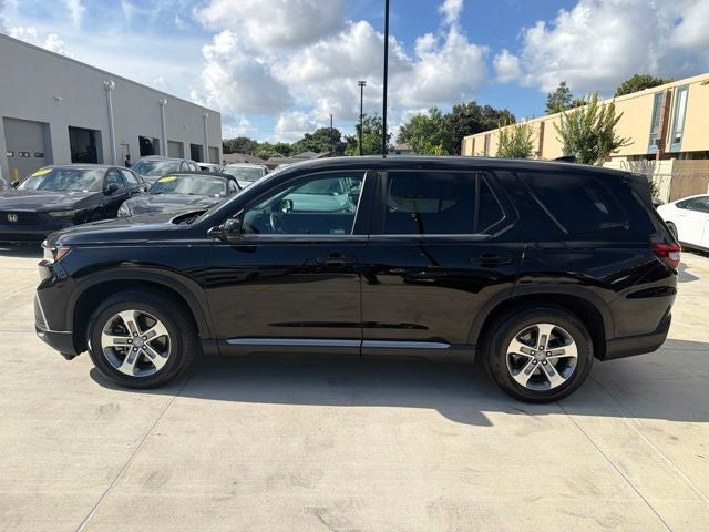 2023 Honda Pilot EX-L 8 Passenger