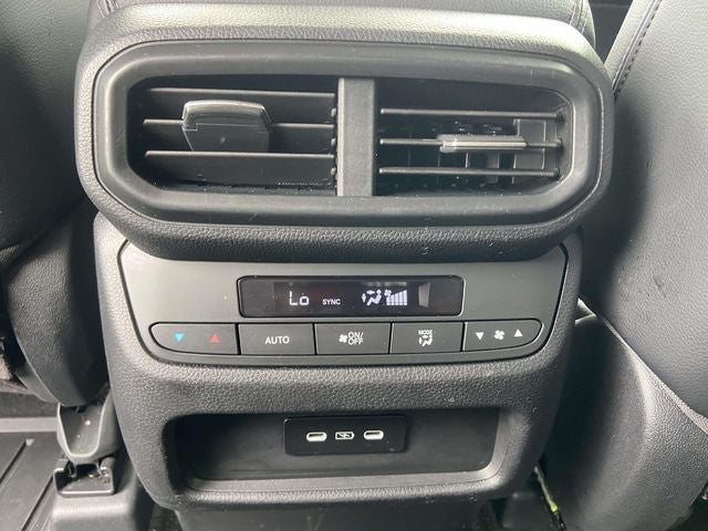 2024 Honda Pilot EX-L 8 Passenger