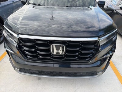 2023 Honda Pilot Touring