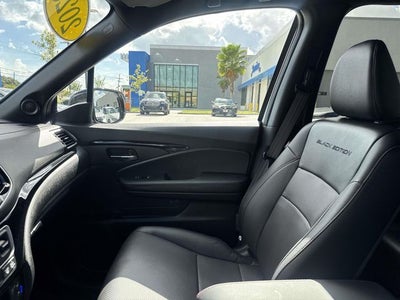 2025 Honda Ridgeline Black Edition