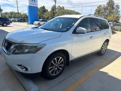 2015 Nissan Pathfinder SV