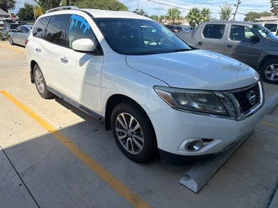 2015 Nissan Pathfinder SV