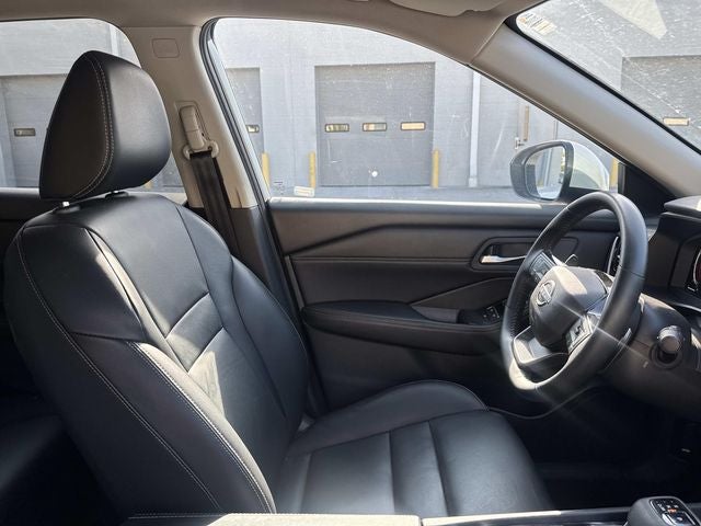2026 Nissan Rogue SL